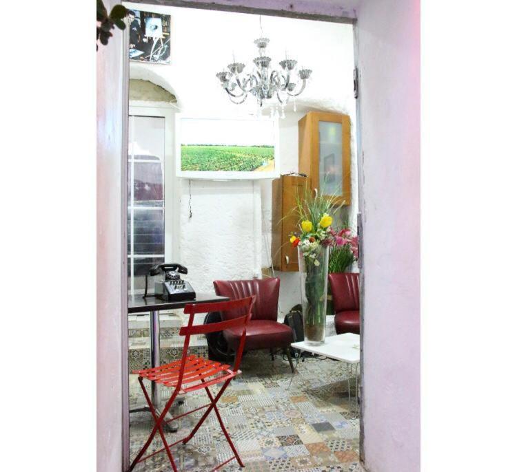 Hostal Valencia - Private Room With Bathroom Чефчауен Екстериор снимка